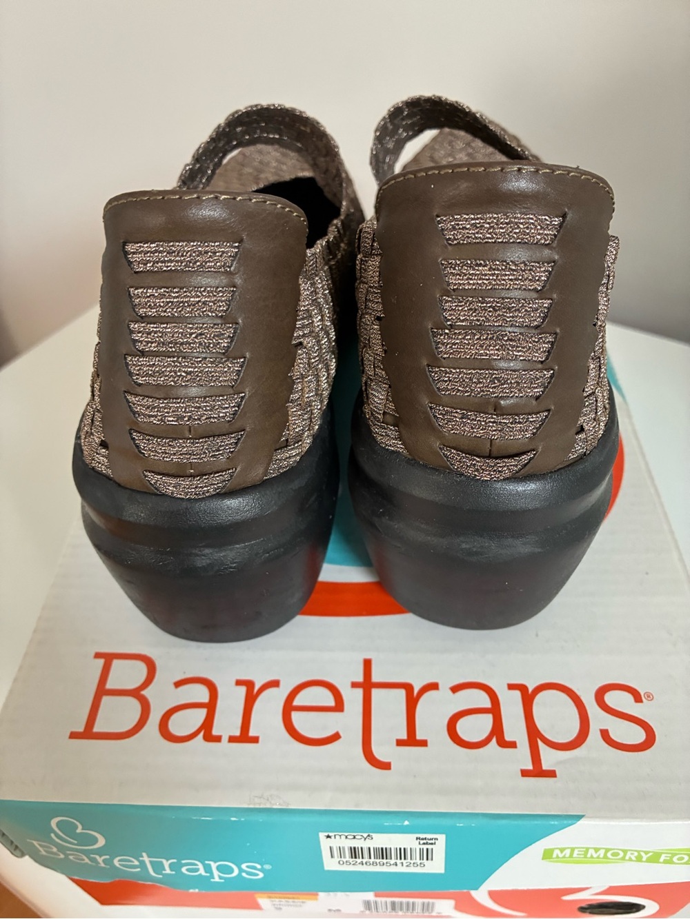 BareTraps Kassie Bronze Woven Mary Jane Style Slip-Ons - Size 9 - Excellent - Picture 5 of 6